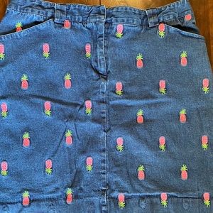 Lilly Pulitzer denim skirt with pink pineapples